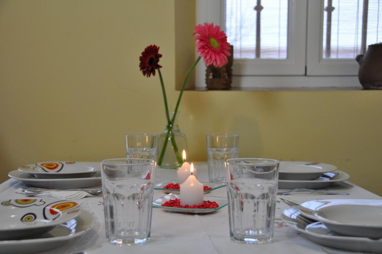 Casa Rural La Sastreria De Adanero ภายนอก รูปภาพ